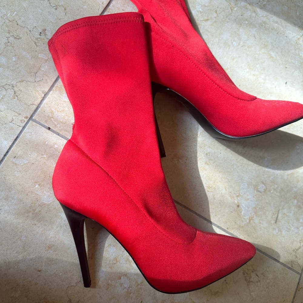 Red boot heels